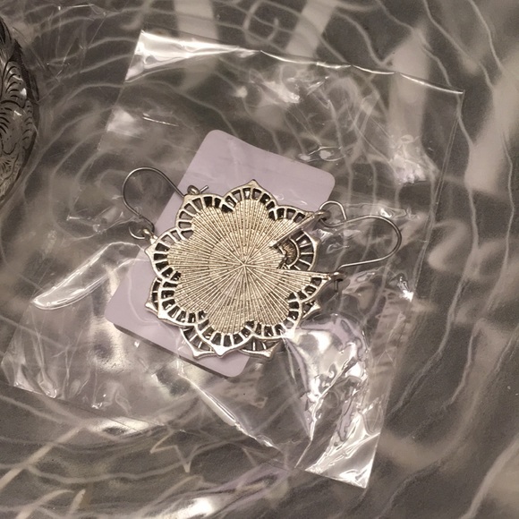 🎉HP! Boho mandala earrings - Gorgeous! - Picture 6 of 6